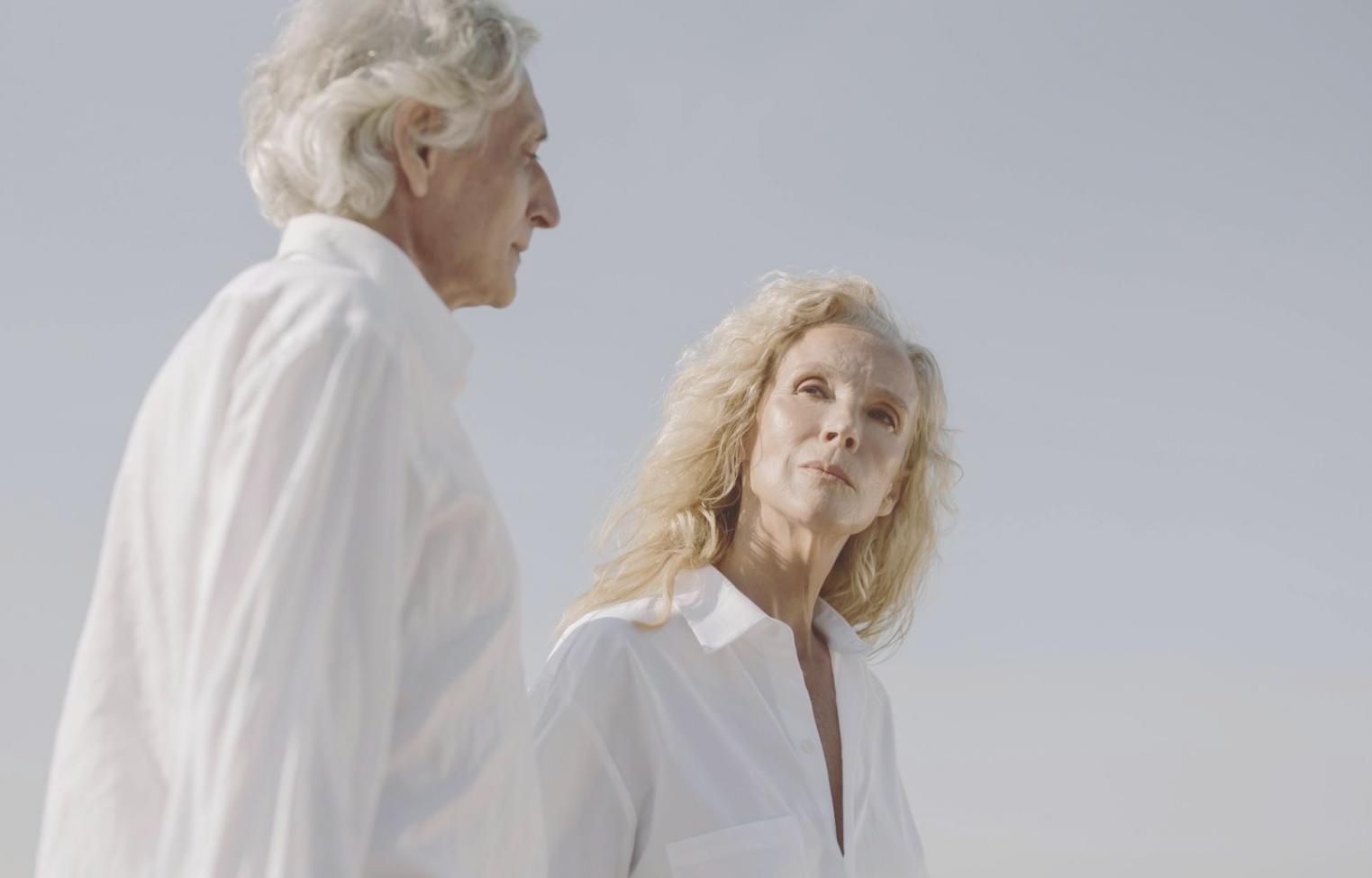 Famille participant à un atelier de connexion émotionnelle